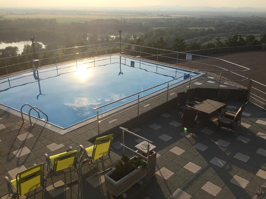 Wellness Pension Inovec Jalsove Esterno foto