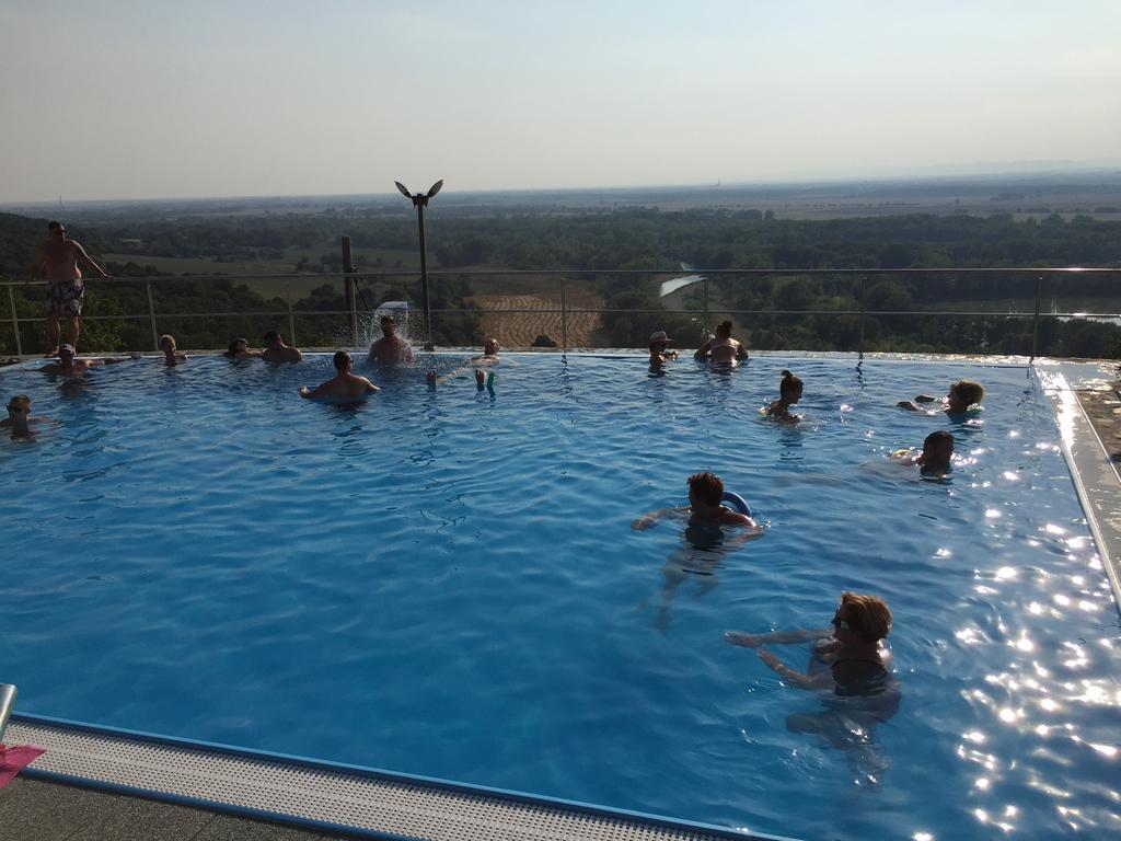 Wellness Pension Inovec Jalsove Esterno foto