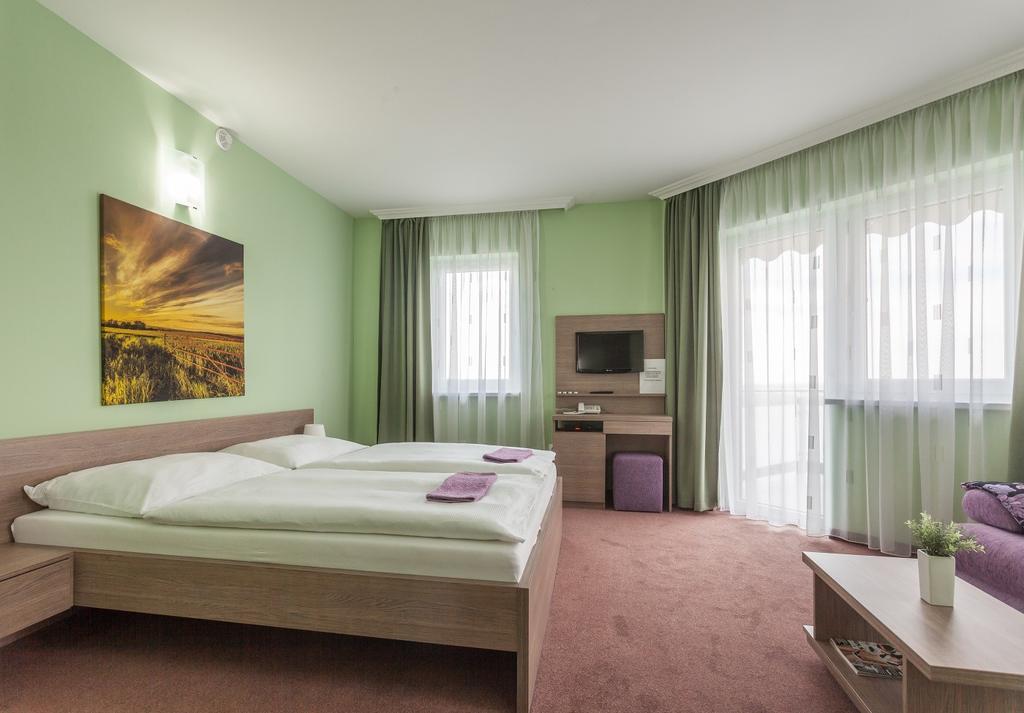Wellness Pension Inovec Jalsove Esterno foto